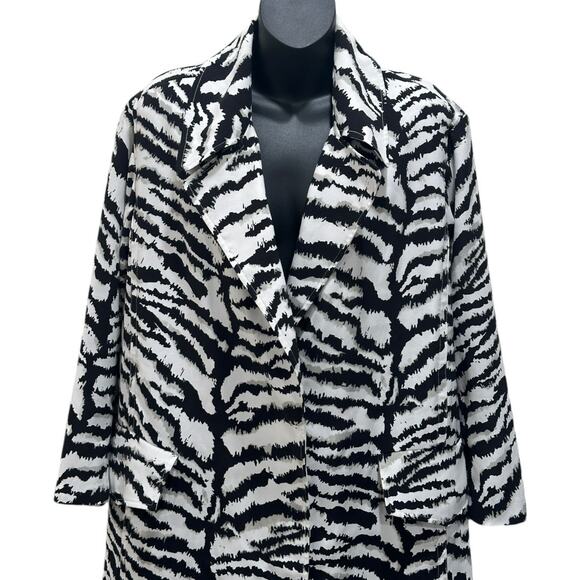 VICTOR ALFARO COLLECTIVE Oversized Zebra Duster Jacket - Picture 3 of 8